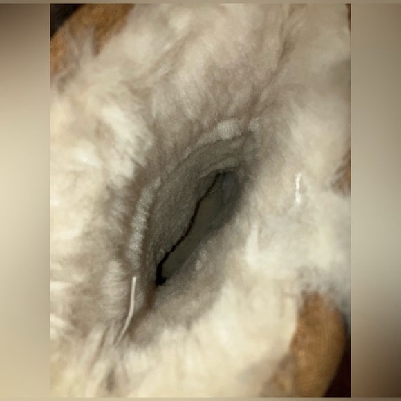 Koolaburra by UGG winter boots - Picture 14 of 17